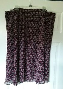 East 5th Woman Pull on Skirt Size 3X